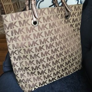 Flawed Authentic Michael Kors Large Monogram Tote